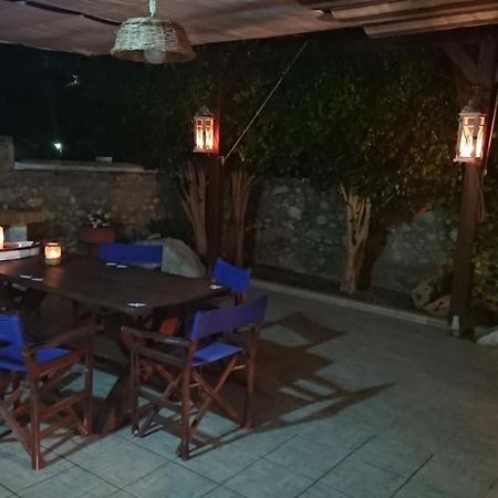 Nikolis Vacation House Vrisai ภายนอก รูปภาพ