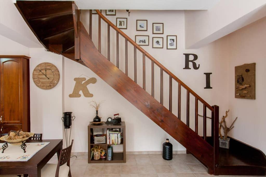 Nikolis Vacation House Vrisai ภายนอก รูปภาพ