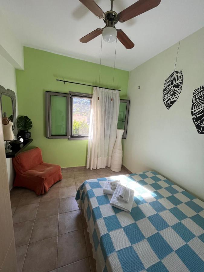 Nikolis Vacation House Vrisai ภายนอก รูปภาพ
